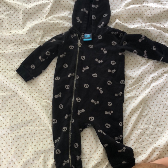 Pajamas - Picture 1 of 4